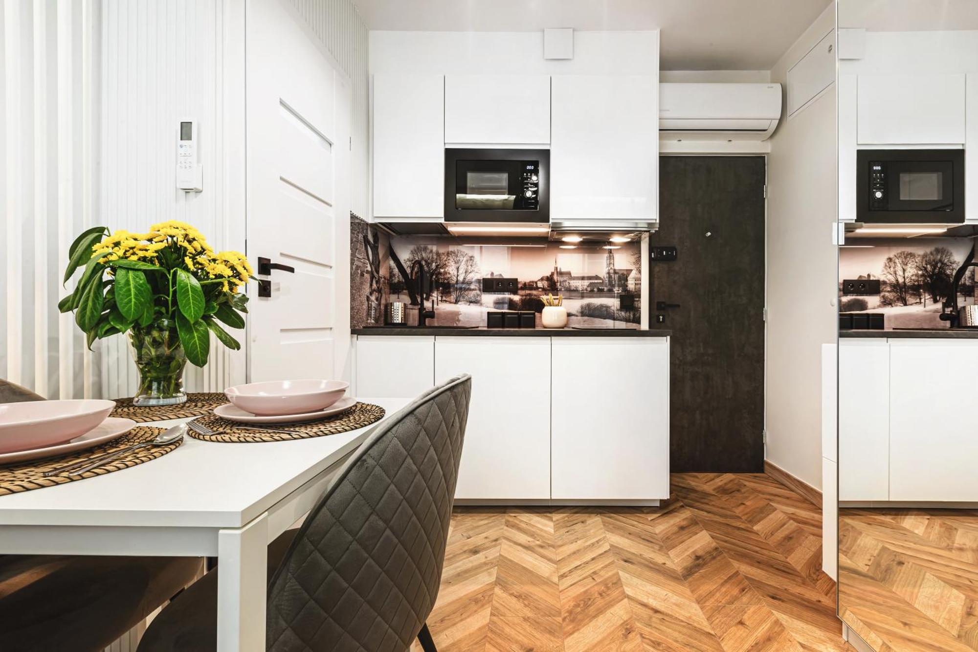 Luksusowe Apartamenty Przy Rynku Breslavia Exterior foto