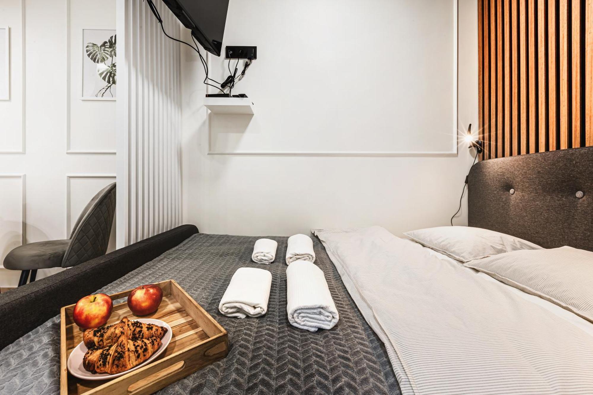 Luksusowe Apartamenty Przy Rynku Breslavia Exterior foto